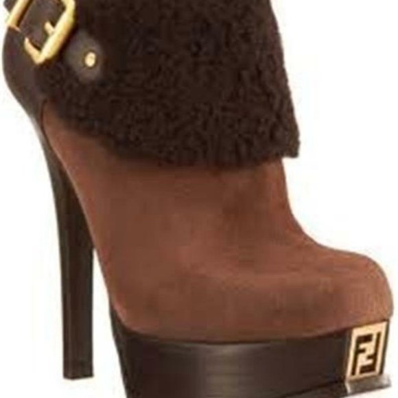 FENDI Fendista Shearling Fur Brown Suede Buckle Platform Ankle Boots - Picture 3 of 12